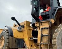 Zwei neue Pneulader für MAKIES